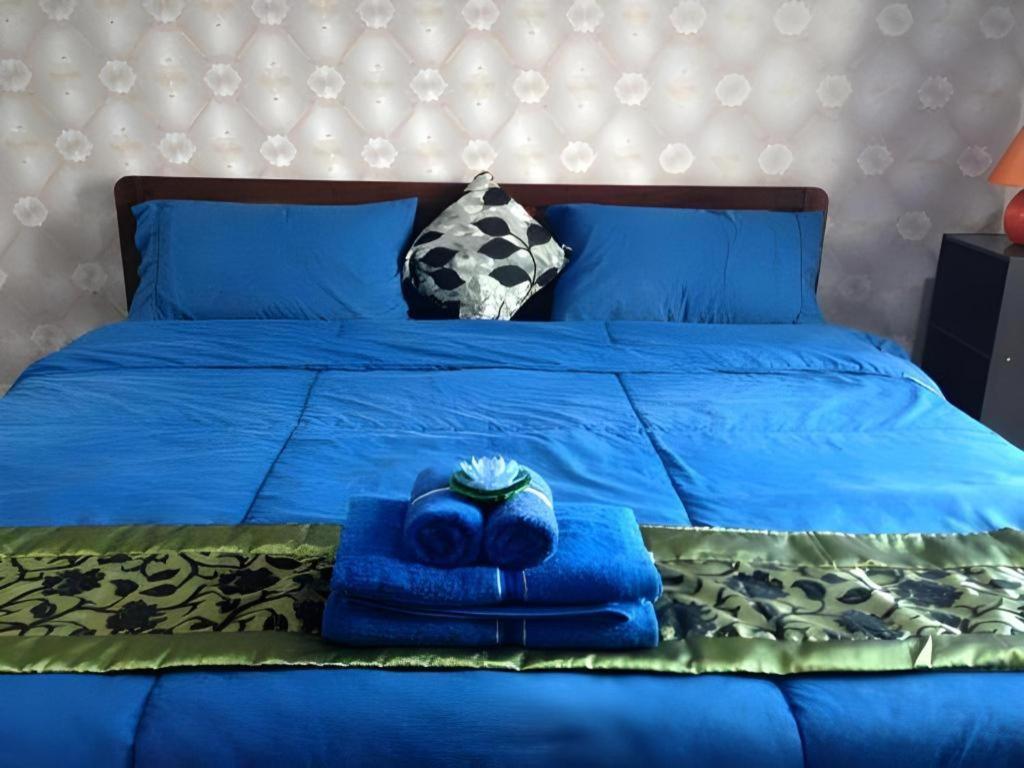 Tontalay Hotel Bang Saen Bagian luar foto