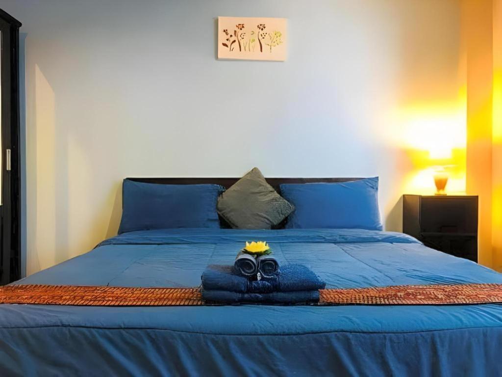 Tontalay Hotel Bang Saen Bagian luar foto