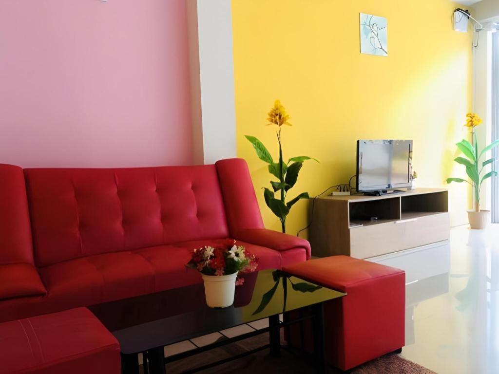 Tontalay Hotel Bang Saen Bagian luar foto
